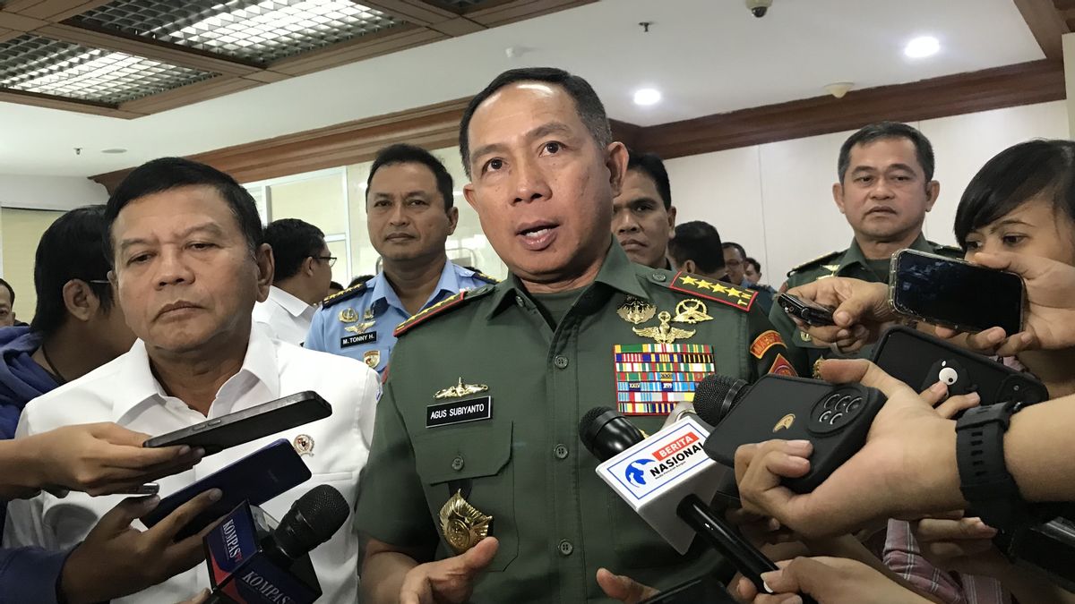TNI Commander Claims To Have Replaced Damage To Residents' Houses Affected By The Ammunition Depot Explosion In Bekasi