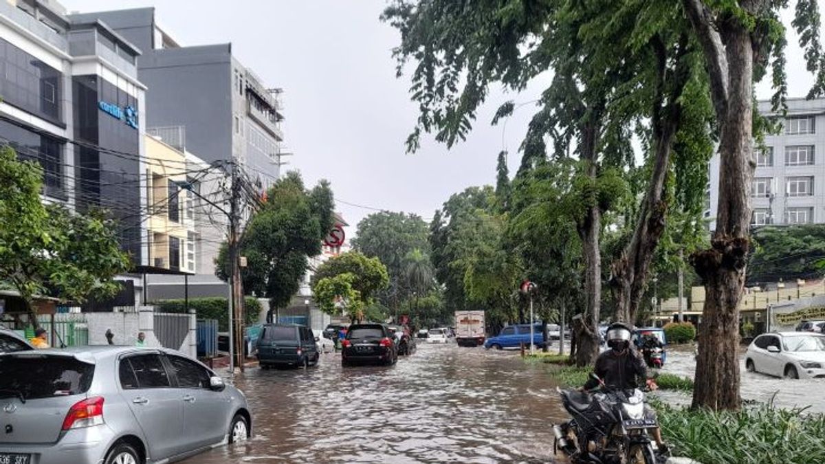 Le potentiel de pluie reste élevé, le gouvernement de la régence de Kotawaringin Est prolongé la réponse aux inondations