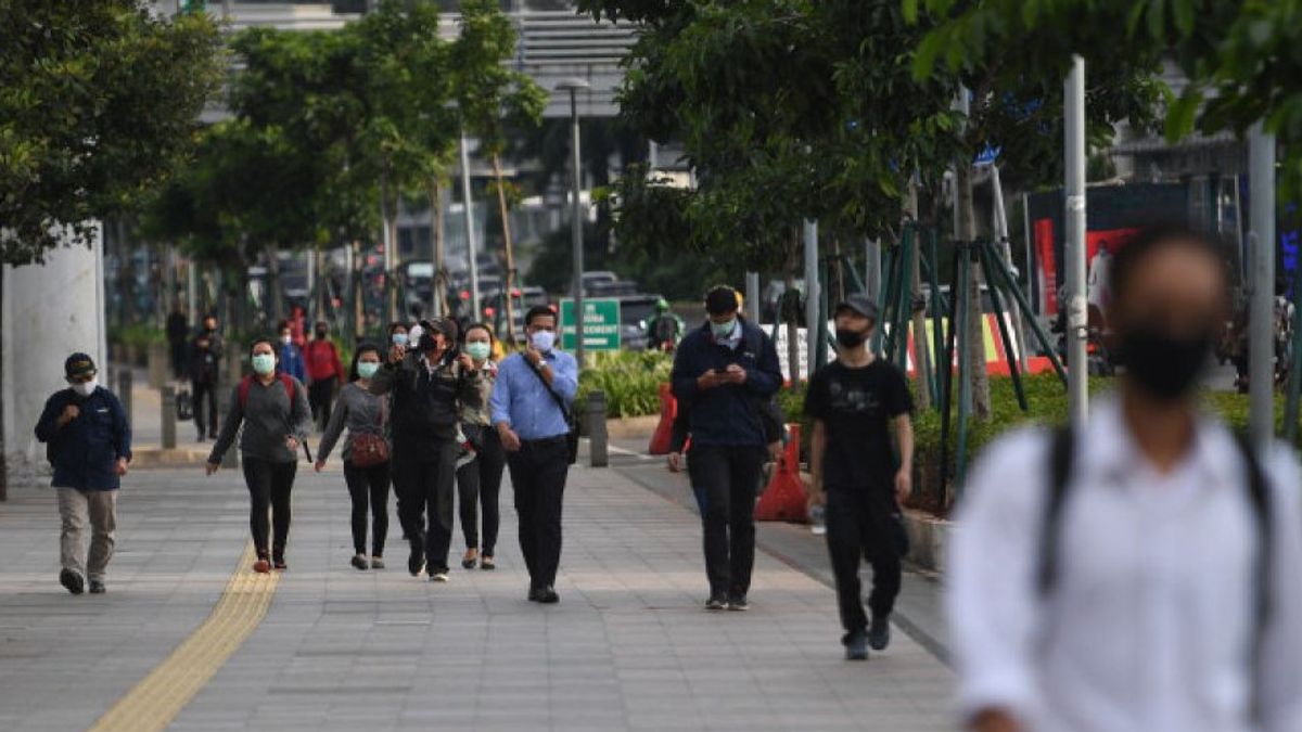 Ekonom: 1,2 Juta Pekerja di Tanah Air Berpotensi Kena PHK Imbas Tarif Trump