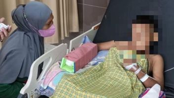 Nasib Bocah yang Terkena Ledakan Petasan Dioperasi di RSUD SLG Kediri, Tim Medis Coba Sambungkan Jari-jarinya Lagi