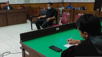 NTB高等裁判所は、CPNS満足訴訟でエカ・プトラ・ラハルジョに3年の刑を宣告する