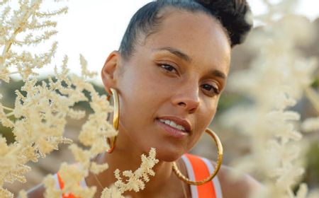 Alicia Keys dan e.l.f Beauty Luncurkan Lini Skincare Tahun Depan