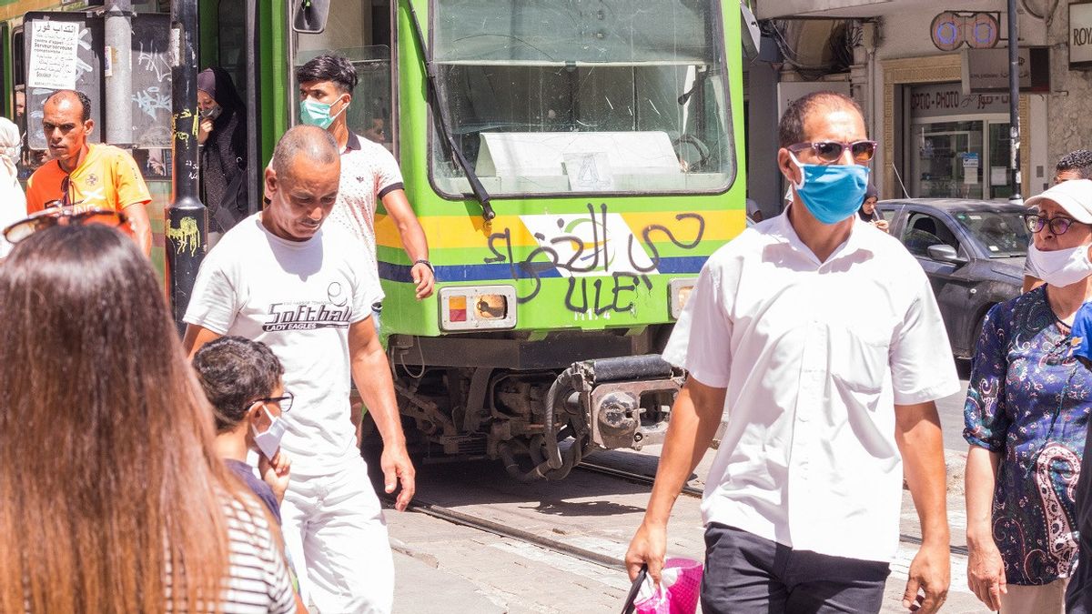 Mayat dan Pasien COVID-19 <i>Sebelahan</i>, Tunisia Kewalahan Tangani Pandemi