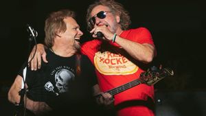 Sammy Hagar & The Circle Bakal Mainkan Lebih Banyak Lagu Van Halen