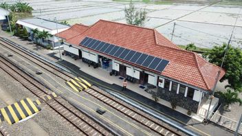 Taking ADVANTAGE Of Solar Energy, KAI Admits Saves IDR 2.5 Billion And Reduces 1,400 Tons Of Carbon Dioxidated Emissions Per Year