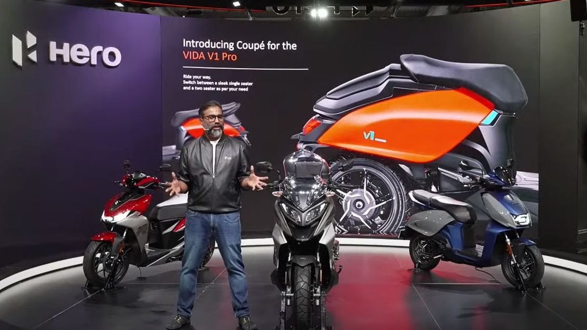 英雄MotoCorp在EICMA 2023上推出了最新的Xoom 160冒险滑板摩托车