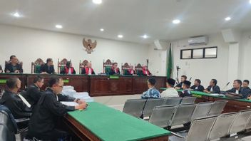 gouverneur de Bengkulu, Rohidin Mersyah, condamné à huit ans de prison