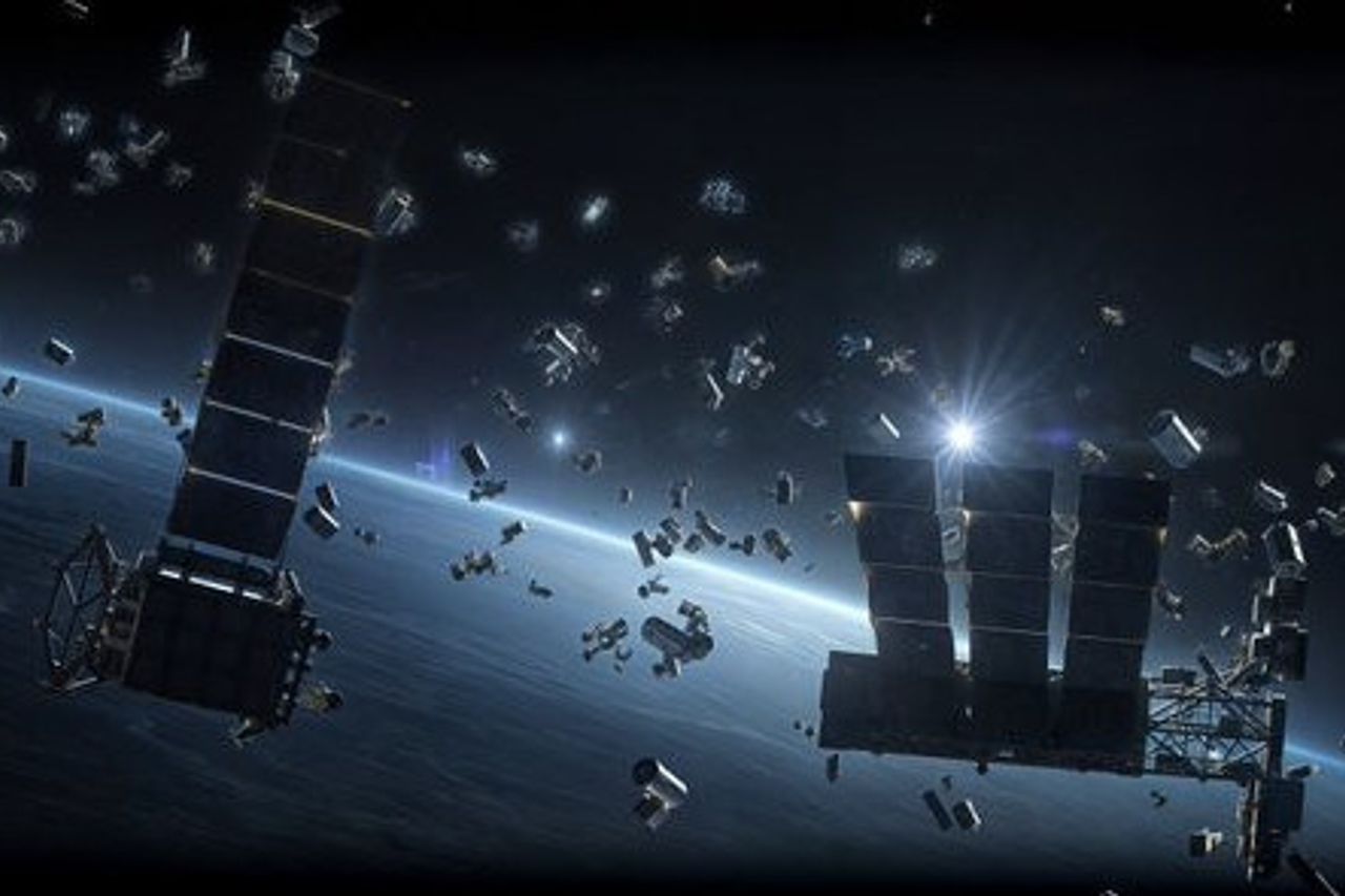 宇宙の恐怖!ISS宇宙飛行士はロシアの衛星が爆発した後、保護