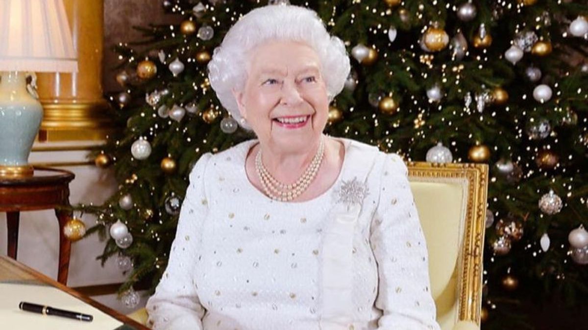 Terpapar COVID-19 dengan Gejala Ringan Mirip Flu, Ratu Elizabeth Berharap Bisa Kerjakan Tugas Ringan di Istana