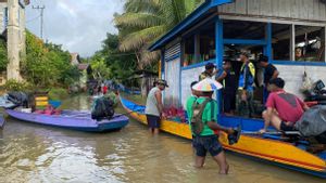 Satgas Yonzipur 8/SMG dan Pemda Tangani Bencana Banjir di Wilayah Malinau 