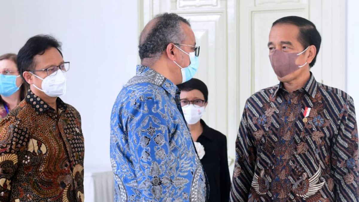 Jokowi Minta Menkes Budi Diskusi dengan WHO Soal Status Pandemi