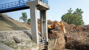 Lakukan Pencegahan Banjir, PUPR Kota Madiun Bangun Dua Pintu Air Baru 