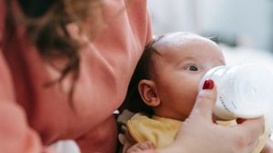 Donor ASI Tak Bisa Sembarangan, Ini Kata Dokter Anak