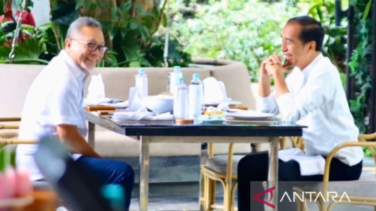 PAN révèle le message de Jokowi lors d’un déjeuner avec Zulkifli Hasan