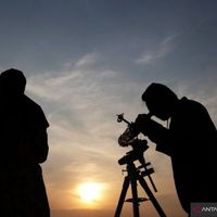 Pemerintah Sebar Pemantau Hilal ke Titik yang Didominasi Pantai, Gunung, dan Bukit