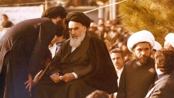 Sejarah Konflik Iran - Israel: Khomeini Tuduh Israel Ingin Kuasai Masjidil Haram dan Masjid Nabawi