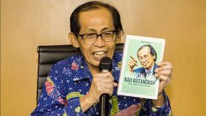 Pendekar Hukum Artidjo Alkostar: Kisah Hakim Agung yang Ingin Hukum Mati Koruptor