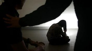 ولأنهم ما زالوا دون السن القانونية، تم إيداع 4 صبية من مرتكبي العنف الجنسي في غابة مدينة جاكوت في منزل سيبايونغ الآمن