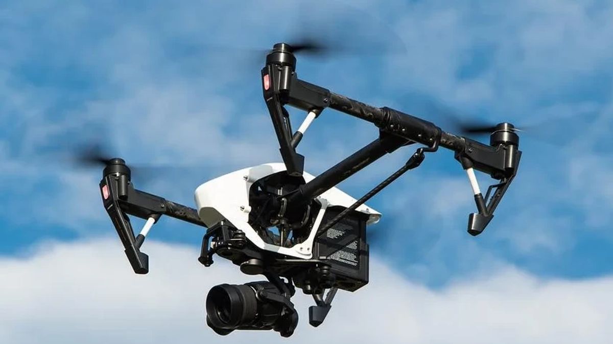 Pemerintahan AS Perluas Kekuasaan CIA untuk Tangani Drone yang Ancam Keselamatan dan Penerbangan