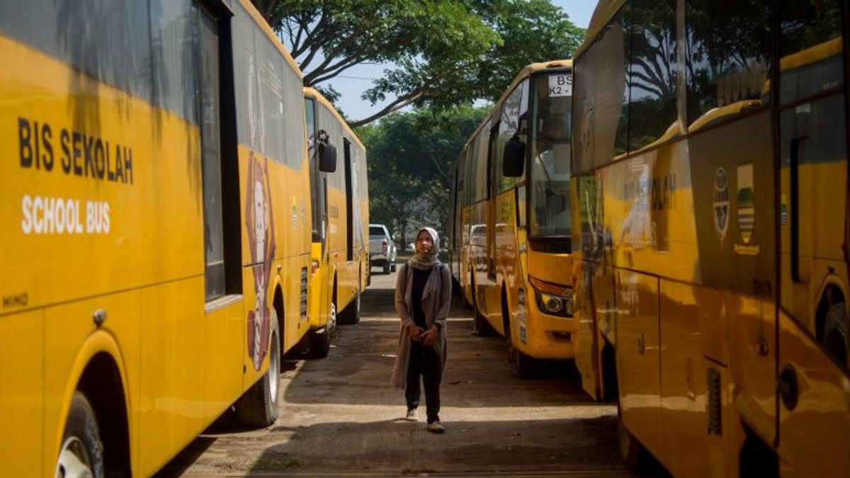 Reduce Congestion, Bandung Transportation Agency Prepare ASN Special Buses