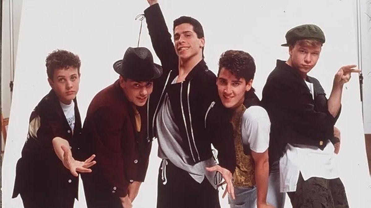 New Kids on the Block Kembali Luncurkan Album Setelah 11 Tahun