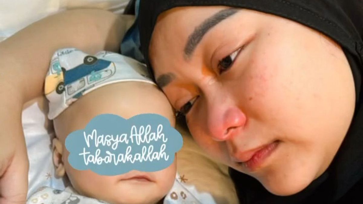  Adik Ayu Ting Ting Ungkap Penyesalan di Peringatan 7 Hari Kematian Zoltan