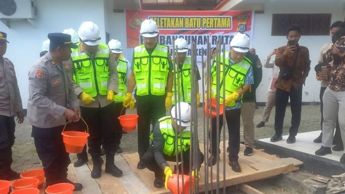 从完全紧张到体面的房间:肯达里警方建造新拘留中心