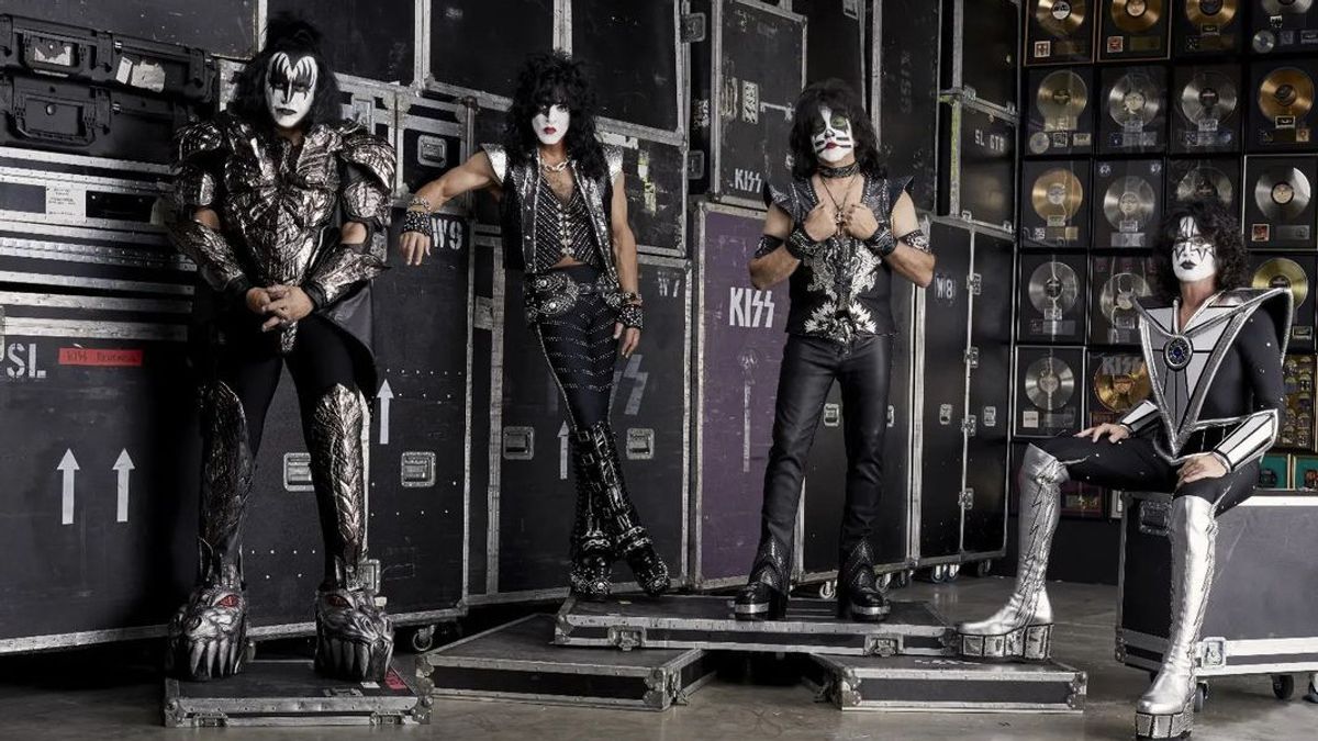 This Is What Happened In KISS' Last Concert As Humans