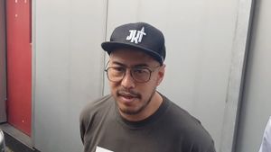 Tak Kapok Dilaporkan, Pandji Pragiwaksono Janji Akan Terus Bikin Pertunjukan Komedi