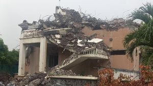 Mandor Proyek Hilang Tertimbun Bangunan Ambruk di Kelapa Gading