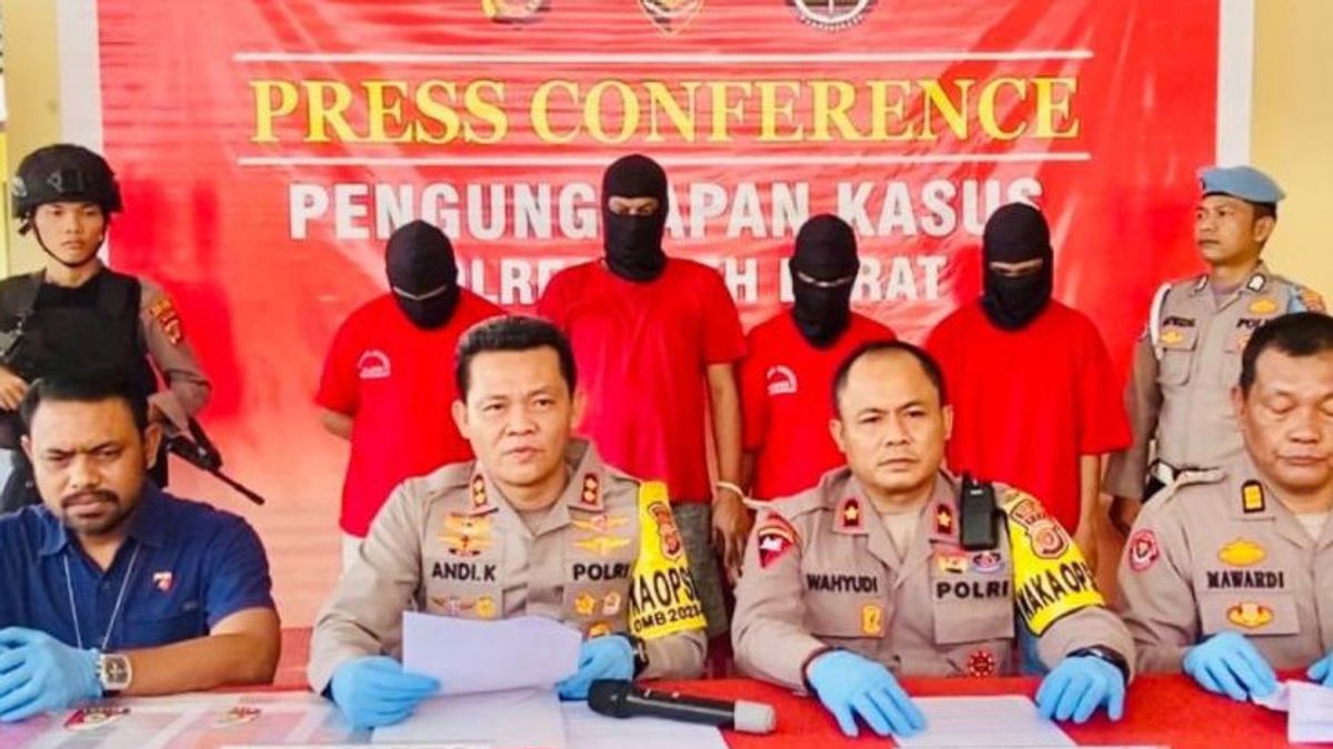 La police d’Aceh Ouest arrête 4 trafiquants rohingyas