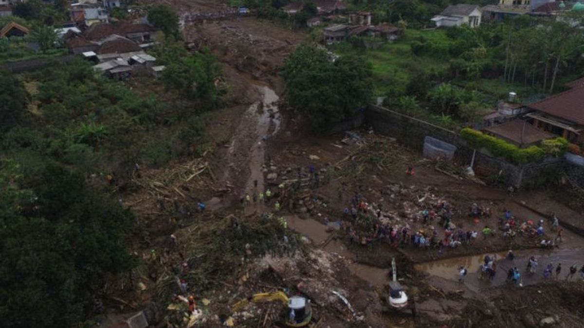 UGMエキスパート:バトゥ市のフラッシュ洪水は生態系の混乱を示す