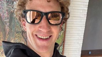 Mark Zuckerberg Declares War On The AI Advertising Industry!