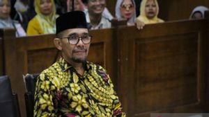 前Walkot Bima Muhammad Lutfi被判处7年徒刑和2.5亿印尼盾的腐败案件罚款