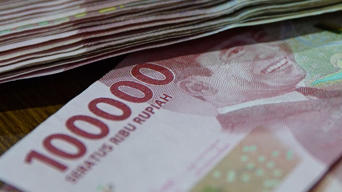 Mardi, Rupiah Gagne 40 Points à Rp14,450 Pour Un Dollar Américain