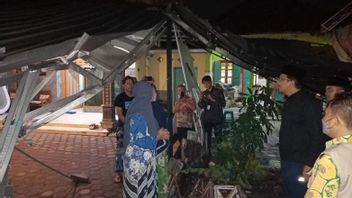 Terjangan Angin Kencang Rusak 130 Rumah di Sidoarjo