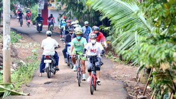 Bersepeda di Bintaro, Rahayu Saraswati: Banyak Jalanan Tangsel yang Harus Diperbaiki