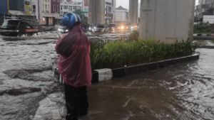 Ratusan Warga Semper Barat Jakut Mengungsi Akibat Banjir
