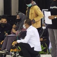 Menteri BUMN Dipanggil Bahlil untuk Bantu UMKM yang Dimiliki Seorang Disabilitas, Erick Thohir: Perlu Dana Berapa? Ngomong Aja