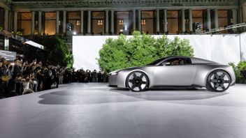 Audi Reveals New Electric Car Concept, Will It Replace TT Or R8?