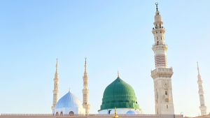Des lieux touristiques à Médine pendant le Hajj qui semblent être visibles