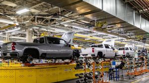 General Motors Diam-diam Minta Pemasok untuk Tinggalkan Suku Cadang Buatan China
