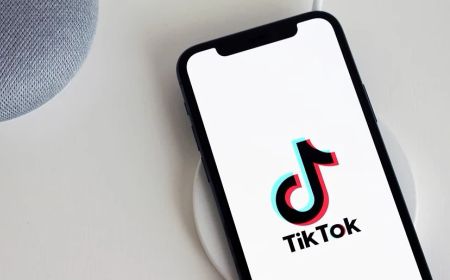 Senator AS Pertanyakan Kebijakan TikTok yang Masih Izinkan Konten dari Pemerintah Rusia Membanjiri Aplikasinya