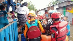 Terpeleset Saat Banjir, Ibu di Makassar Meninggal Dunia