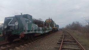 Rusia Kerahkan Kereta Lapis Baja Distrik Militer untuk Evakuasi 248 Warga Negara Asing