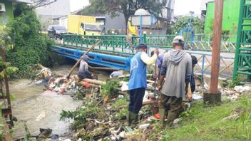 Akibat Hujan Deras 16 Titik di Kota Tangerang Banjir, Ini Penyebabnya