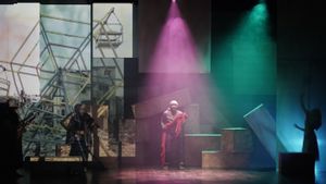 Preventing Spectators, Imprisoned Land, Musical Theater About Palestine