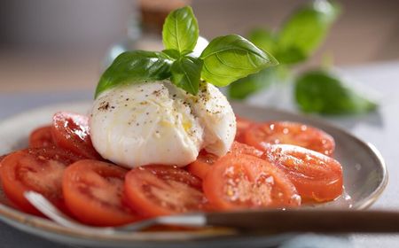 Mengenal Perbedaan Keju Mozzarella dan Burrata