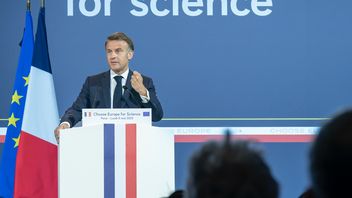 Rusia Kritik Presiden Prancis Macron soal Pengerahan Pesawat Bersenjata Nuklir