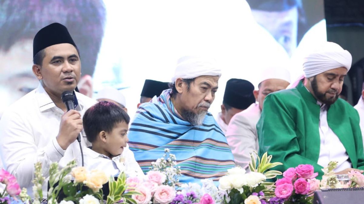 Gus Yasin Beberkan Keberhasilan Ganjar Pranowo Bikin PAD Jateng Tahun 2022 Lampaui Target